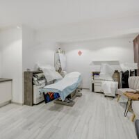 Universitate, oportunitate rara de investitie i parter de 80 mp,